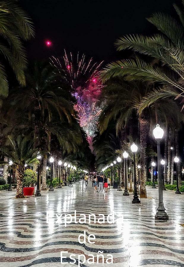 Alicante & Urban Center Exteriér fotografie